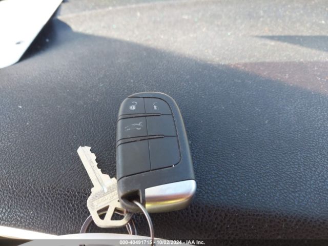 2C3CDXHG2GH226742 Dodge Charger Sxt