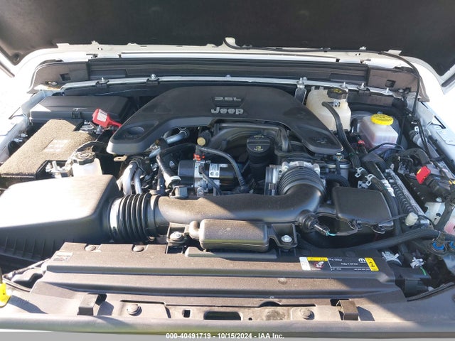 1C4HJXEG7MW701734 Jeep Wrangler Unlimited Sahara 4x4