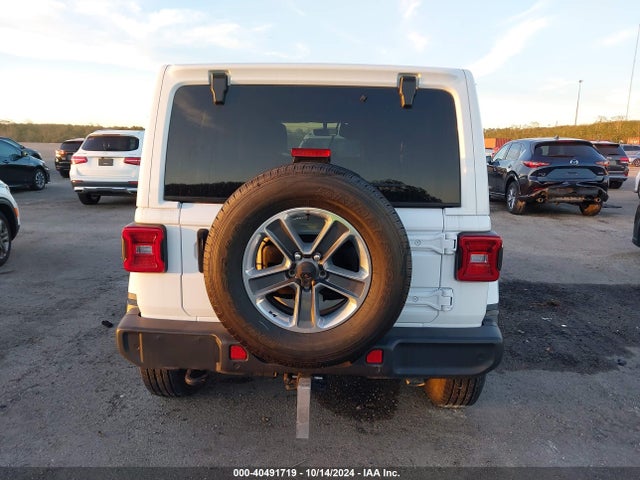 1C4HJXEG7MW701734 Jeep Wrangler Unlimited Sahara 4x4
