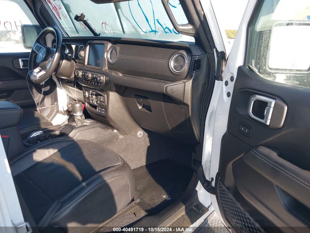 1C4HJXEG7MW701734 Jeep Wrangler Unlimited Sahara 4x4