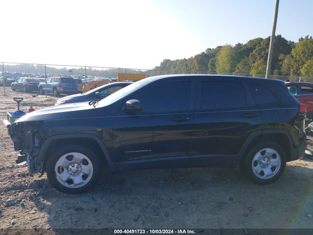 1C4PJLAB2EW273703 Jeep Cherokee Sport