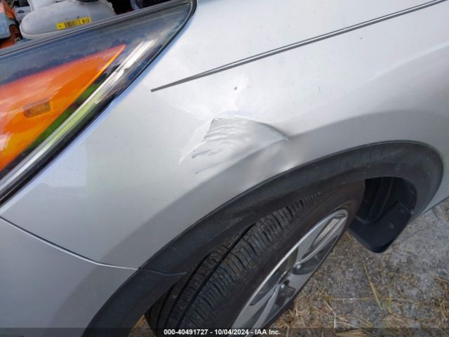 KNDCB3LC6H5073189 KIA NIRO LX