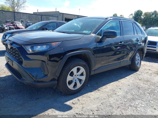 Toyota RAV4 LE 2020 2T3F1RFV5LW126126 Image 2