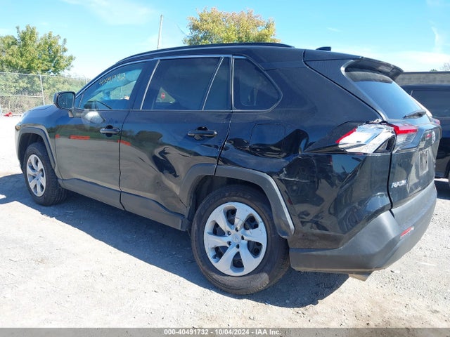 Toyota RAV4 LE 2020 2T3F1RFV5LW126126 Image 3