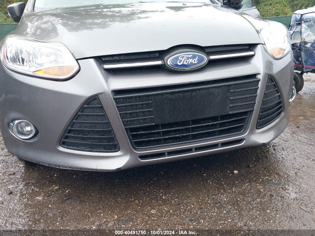 Ford FOCUS SE 2014 1FADP3F25EL141570 Image 13