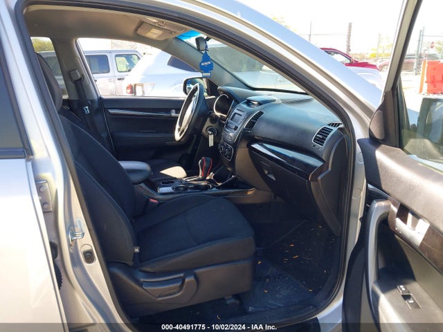 KIA SORENTO LX 2015 5XYKT3A65FG612895 Image 5