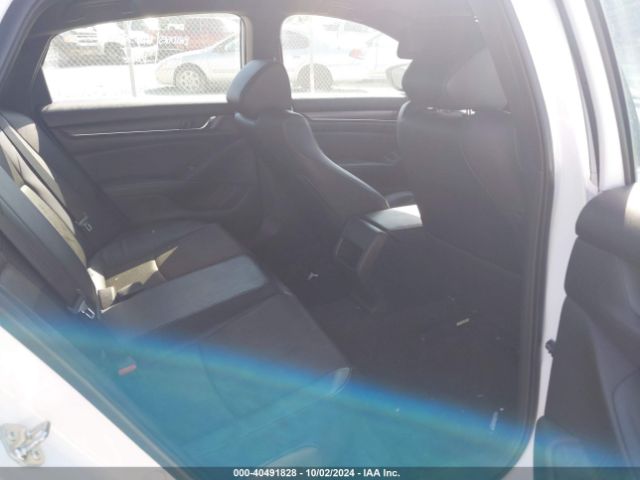 1HGCV1F32JA128825 Honda Accord Sport