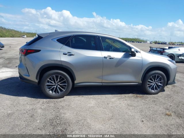 2T2GDCAZ3SC020880 Lexus Nx 250 Premium