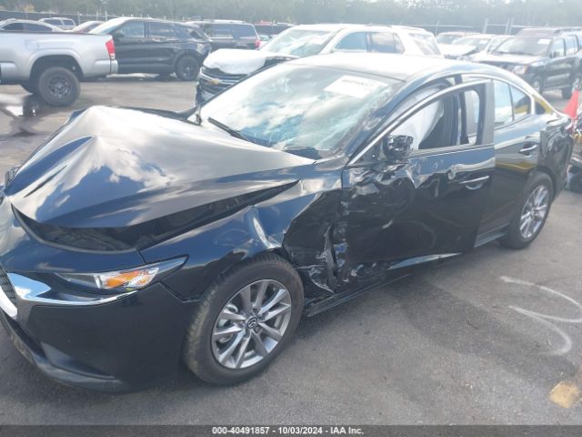JM1BPAA70M1342375 Mazda Mazda3 2.0