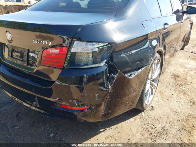 WBA5A5C53GG355010 BMW 528I