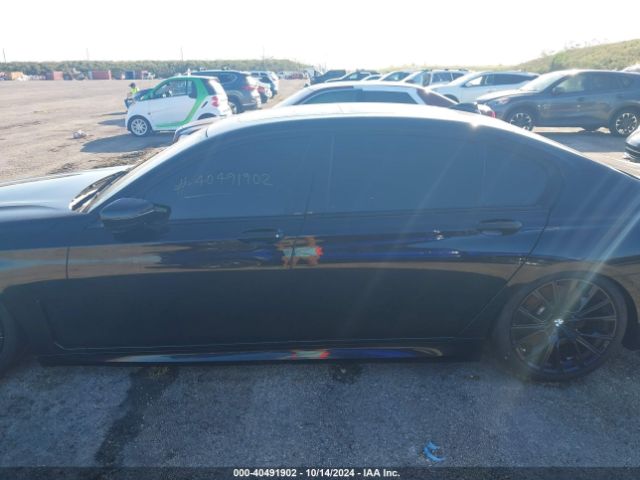 WBA7T2C03NCJ56923 BMW 740 I