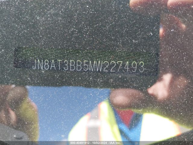 JN8AT3BB5MW227493 Nissan Rogue Sv Intelligent Awd