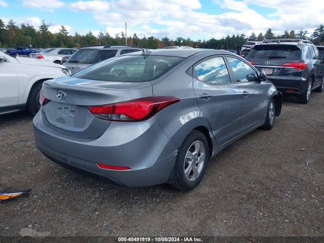 Hyundai ELANTRA SE 2015 5NPDH4AE1FH630486 Image 4