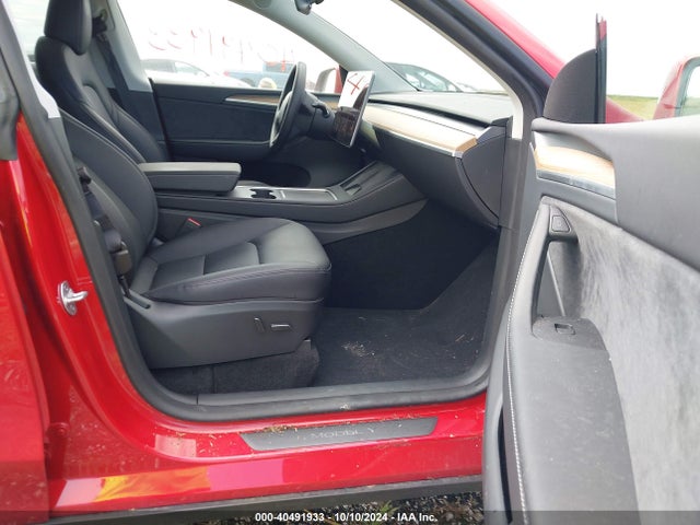 2023 TESLA MODEL Y 7SAYGDEE1PA206868 Photo 4