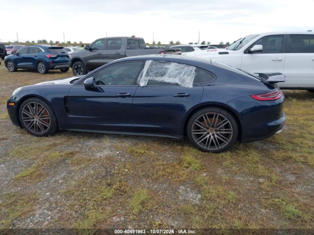 WP0AA2A7XJL110028 Porsche PANAMERA 4