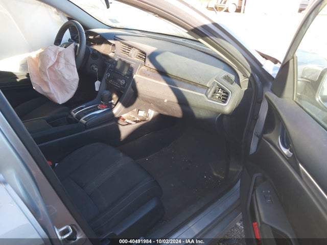 Honda Civic Lx 2018 19XFC2F52JE013454 Image 5
