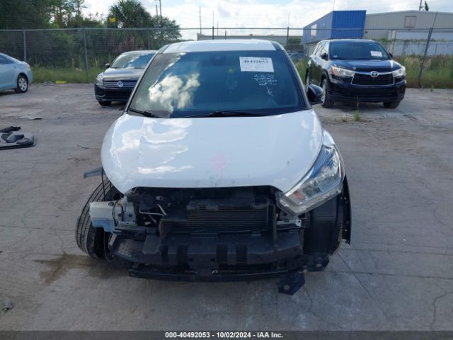 3N1CP5BV7LL557173 Nissan Kicks S Xtronic Cvt
