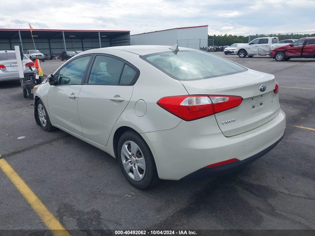 KIA FORTE LX 2015 KNAFK4A62F5372639 Image 3