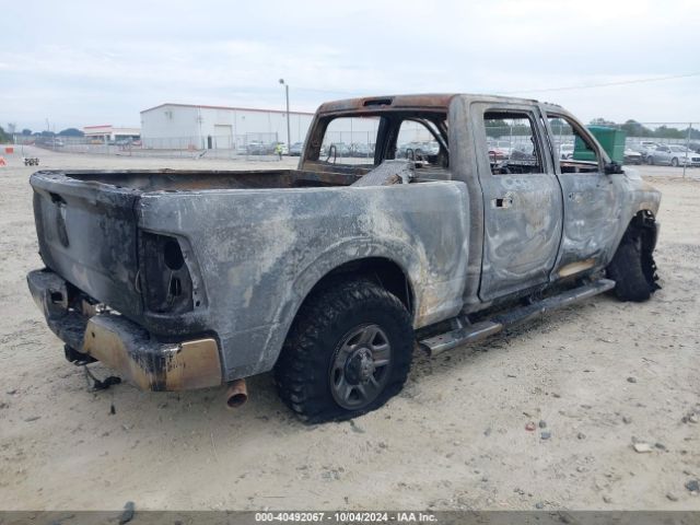 3C6UR5CLXHG726568 RAM 2500 Tradesman  4x4 6'4 Box