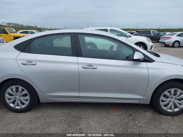 Hyundai ACCENT SE 2022 3KPC24A63NE179733 Image 13