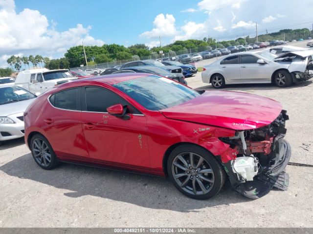 JM1BPAMM4K1137415 Mazda Mazda3 Preferred Package