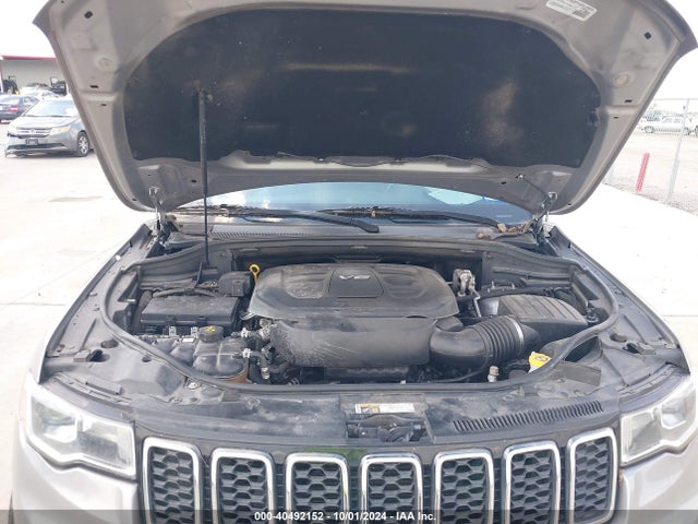 1C4RJEAG1HC609346 Jeep Grand Cherokee Laredo 4x2