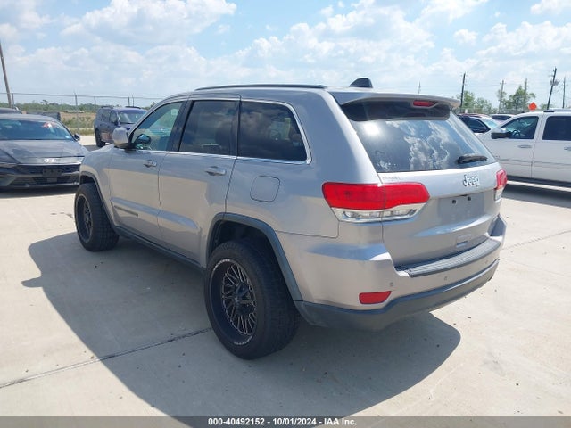 1C4RJEAG1HC609346 Jeep Grand Cherokee Laredo 4x2