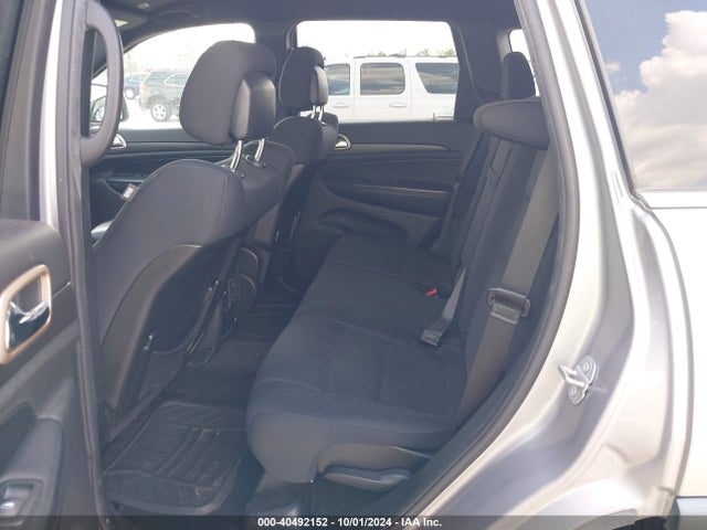 1C4RJEAG1HC609346 Jeep Grand Cherokee Laredo 4x2