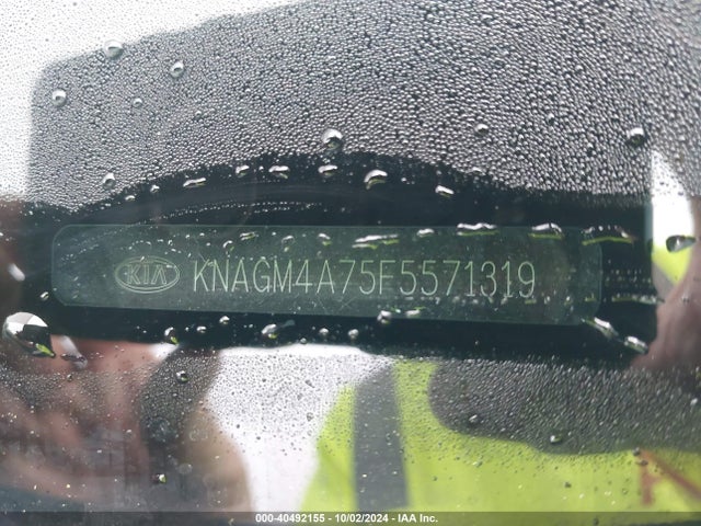 KIA Optima Lx 2015 KNAGM4A75F5571319 Image 9