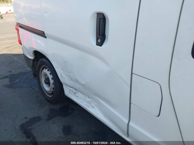 3N6CM0KN4JK698694 Nissan Nv200 S