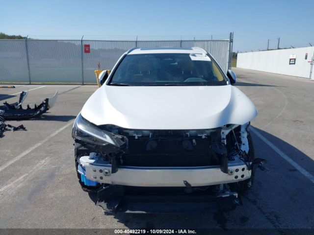 2T2AKCEZ7RC030229 Lexus NX 350H