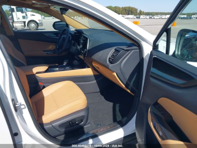 2T2AKCEZ7RC030229 Lexus NX 350H