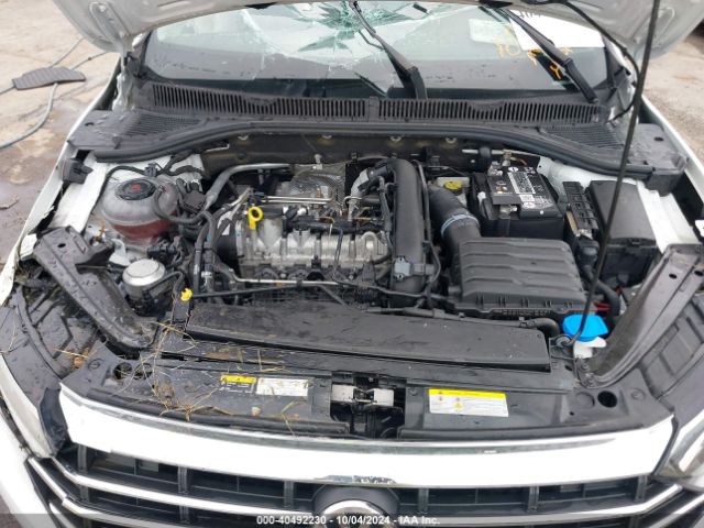 3VWN57BUXMM103894 Volkswagen Jetta 1.4t R-line/1.4t S