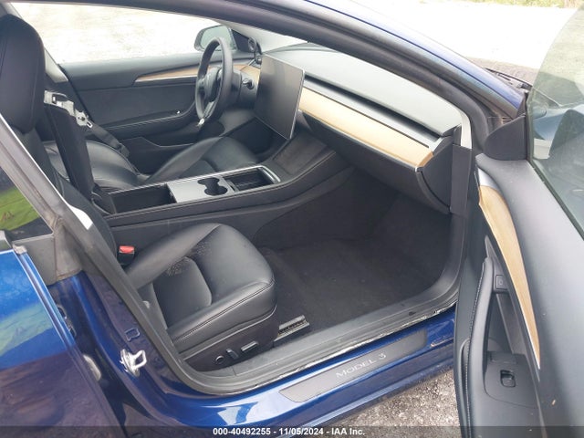2022 TESLA MODEL 3 5YJ3E1EA8NF192153 Photo 4