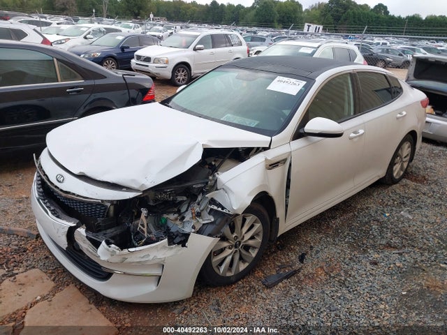 KIA OPTIMA EX 2016 5XXGU4L32GG097971 Image 2