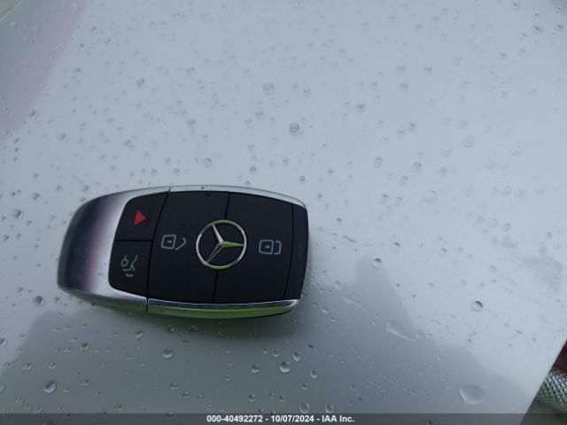 W1N4M4HB2PW276490 Mercedes-Benz Glb 250 4matic