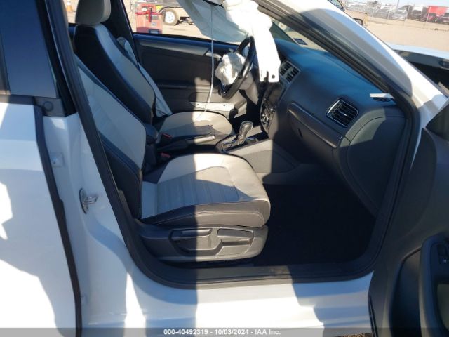 3VWD17AJ0GM345242 Volkswagen Jetta 1.8t Sport