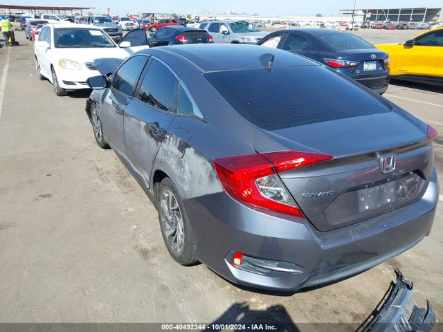 Honda CIVIC EX 2017 2HGFC2F71HH544341 Image 3