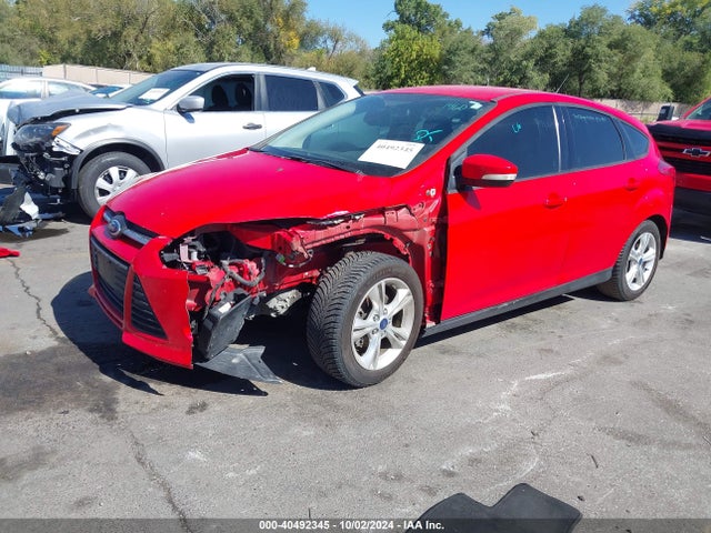 Ford FOCUS SE 2014 1FADP3K24EL373678 Image 2