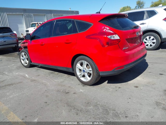 Ford FOCUS SE 2014 1FADP3K24EL373678 Image 3