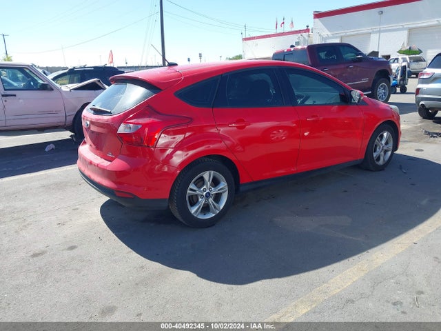 Ford FOCUS SE 2014 1FADP3K24EL373678 Image 4