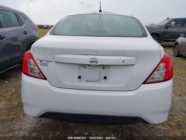 3N1CN7AP1FL806530 Nissan Versa 1.6 S