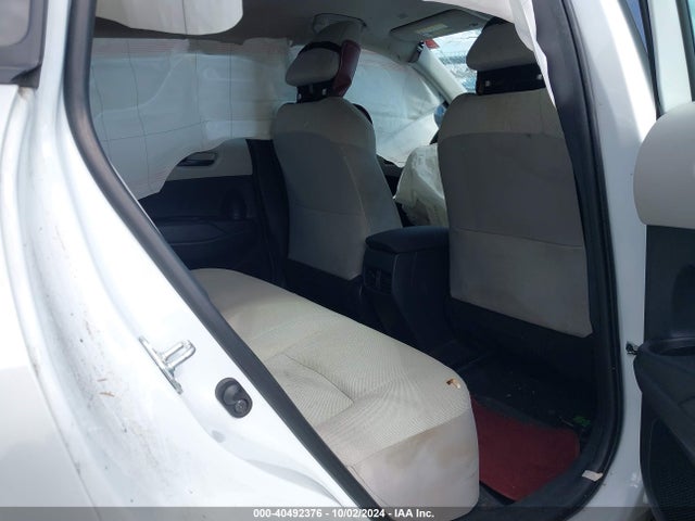 Toyota Corolla Cross L 2022 7MUAAABG1NV002383 Image 8