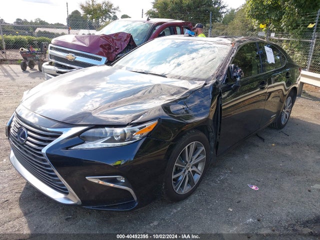 JTHBW1GG3H2140459 Lexus ES 300H