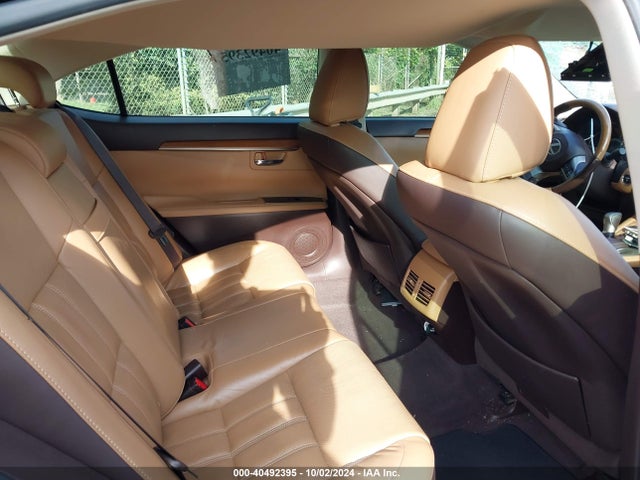 JTHBW1GG3H2140459 Lexus ES 300H