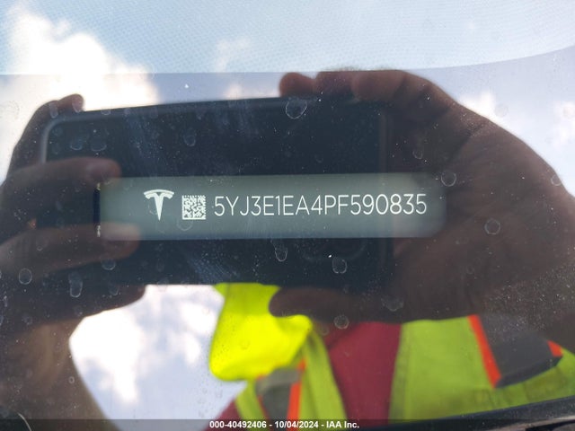 2023 TESLA MODEL 3 5YJ3E1EA4PF590835 Photo 8