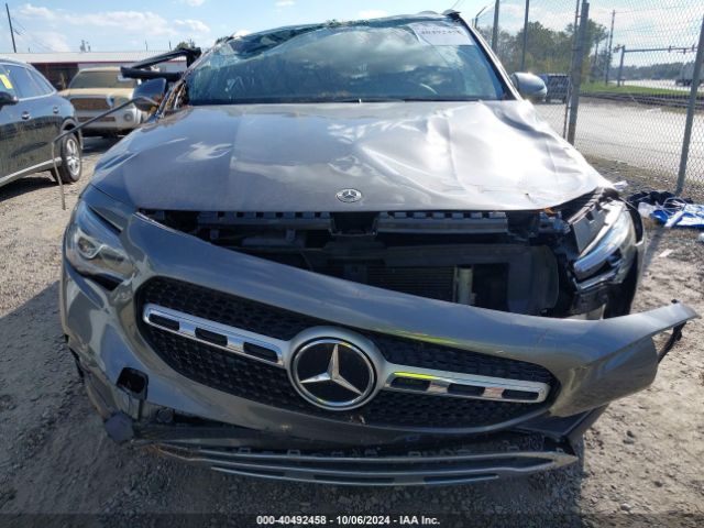 W1N4N4GB9NJ399843 Mercedes-Benz GLA 250