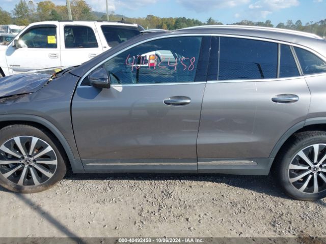 W1N4N4GB9NJ399843 Mercedes-Benz GLA 250