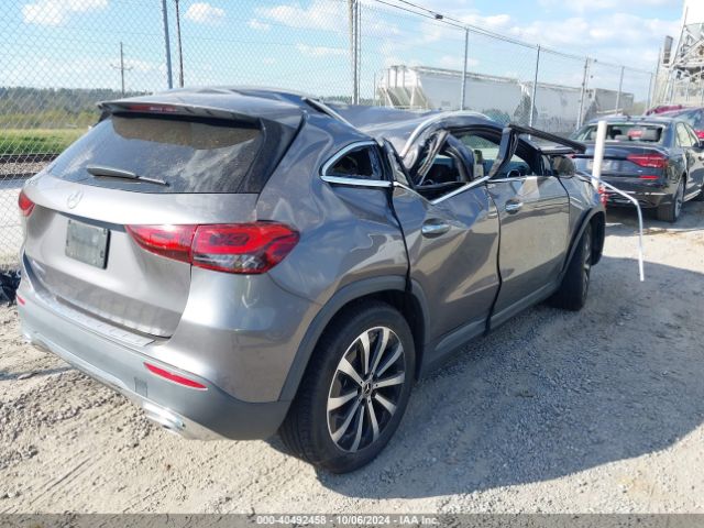 W1N4N4GB9NJ399843 Mercedes-Benz GLA 250