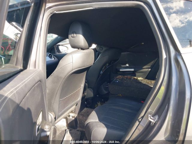 W1N4N4GB9NJ399843 Mercedes-Benz GLA 250